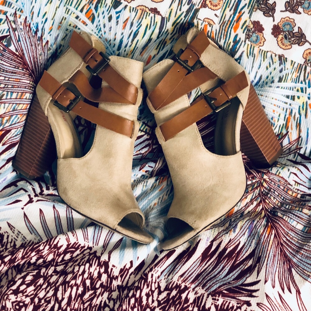 Tan strap bootie